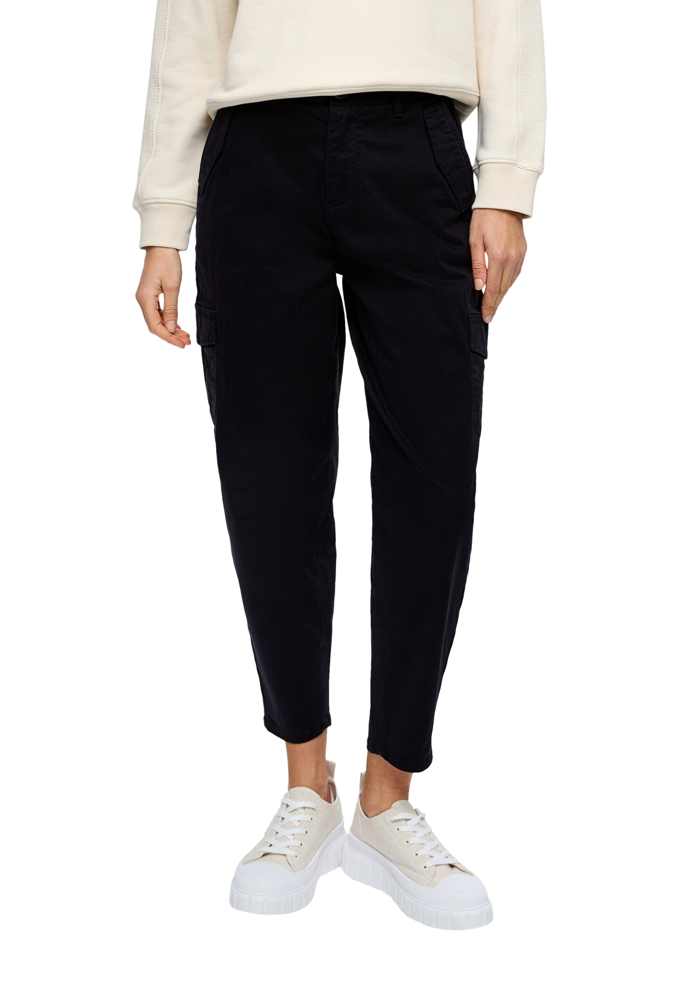 s.Oliver Ozke Hlače | črna barva: sprednja stran