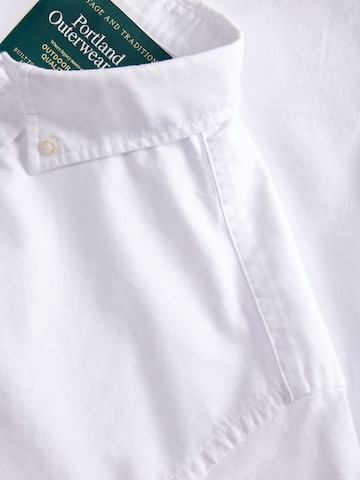 Portland Outerwear Company - Ajuste regular Camisa de negocios en blanco