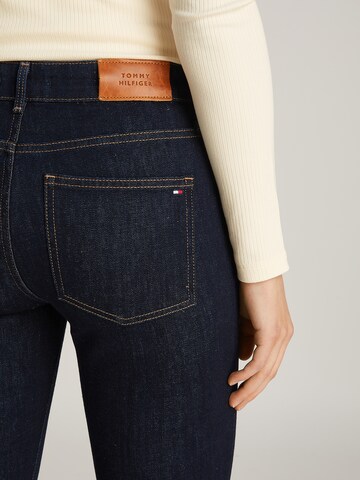 évasé Jean TOMMY HILFIGER en bleu