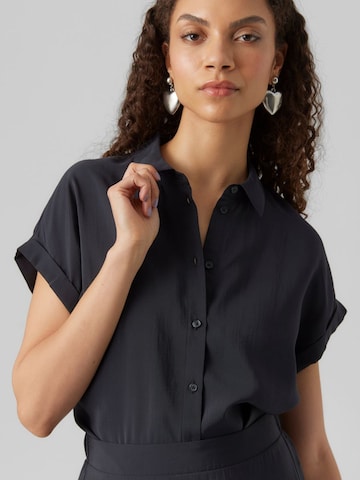 VERO MODA Blouse 'GRACE' in Zwart