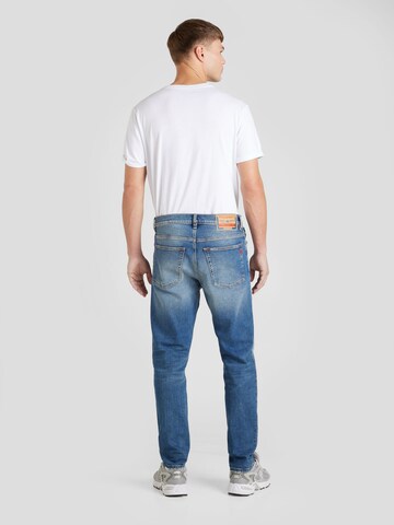 DIESEL Regular Jeans '2005 D-FINING' in Blauw