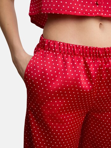 Pantaloncini da pigiama 'Mon Coeur' di ETAM in rosso