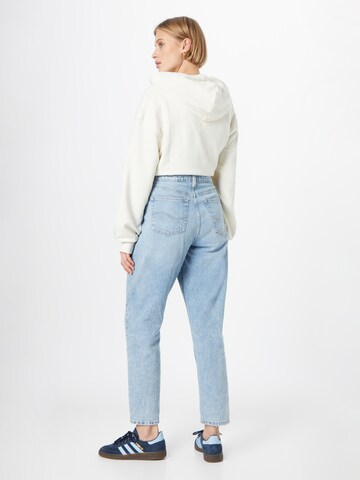 QS Tapered Jeans in Blau