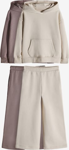 The Set Setti värissä beige: etupuoli