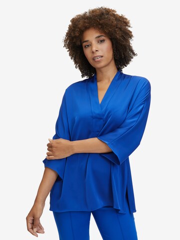 Camicia da donna di Vera Mont in blu: frontale