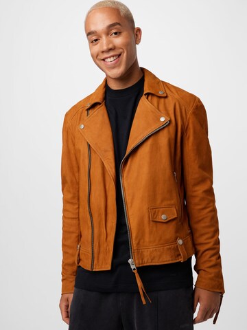 tigha Between-Season Jacket 'Jorma' in Brown: front