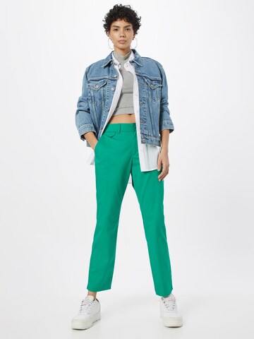 s.Oliver Regular Chino Pants in Green