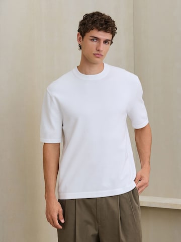 Next Sweater 'N. Premium' in White: front