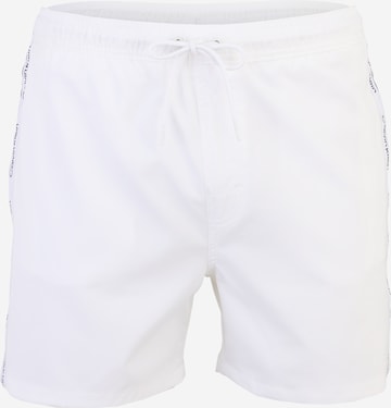 Calvin Klein Swimwear - Bermudas en blanco: frente