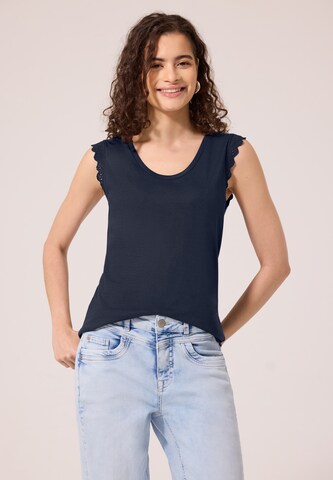 Street One Studio Top mit V-Neck und Rüschen in Blau: Vorderseite