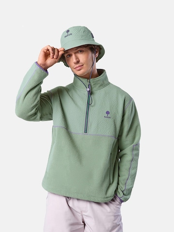 FAGUO Fleece Jacket 'Lioran' in Green: front