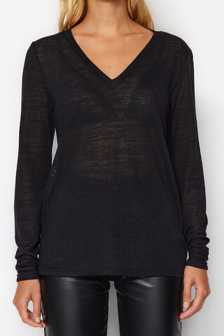 Trendyol - Camiseta en negro
