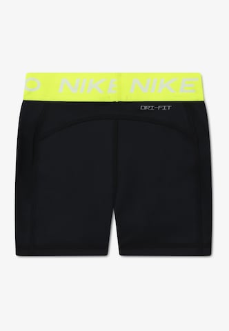 Nike Sportswear - Skinny Pantalón en negro