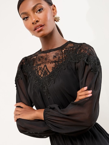 juoda Lipsy Vienos dalies kostiumas