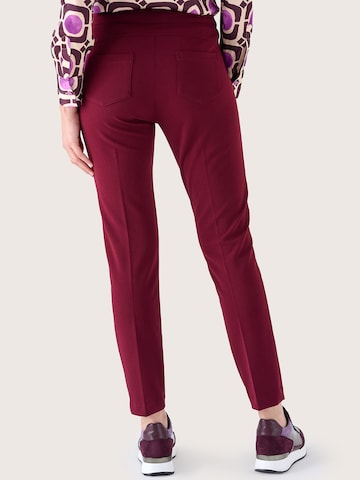 Coupe slim Pantalon 'KATERUNNB' Camomilla en rouge