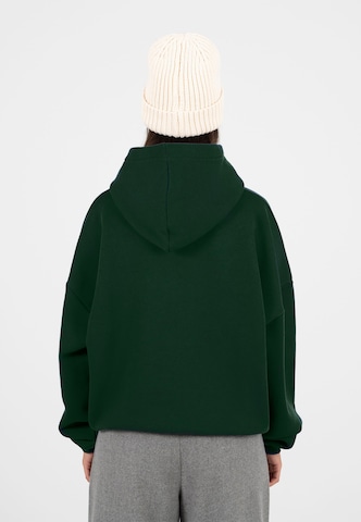 Prohibited Sweatshirt 'Berlin' in Grün