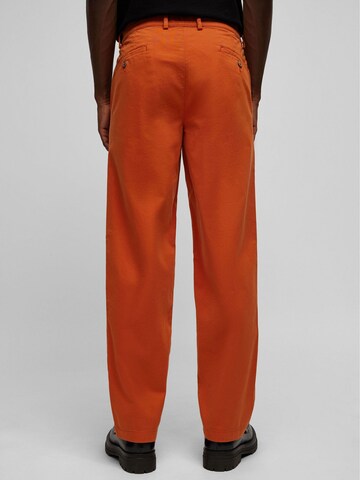 HECHTER PARIS Regular Chino Pants in Brown