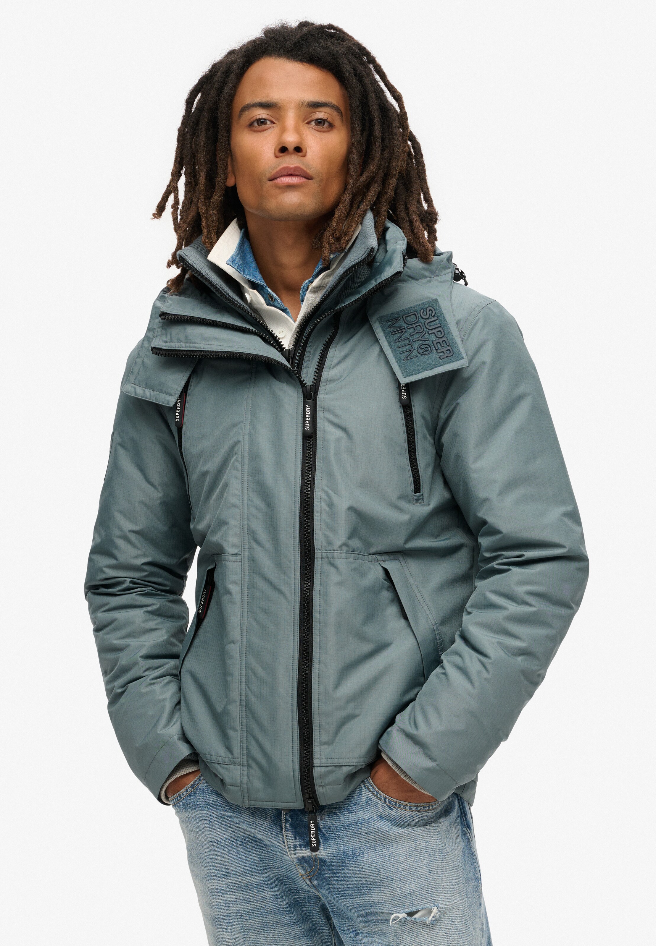 Superdry Tussenjas in Blauw: voorkant