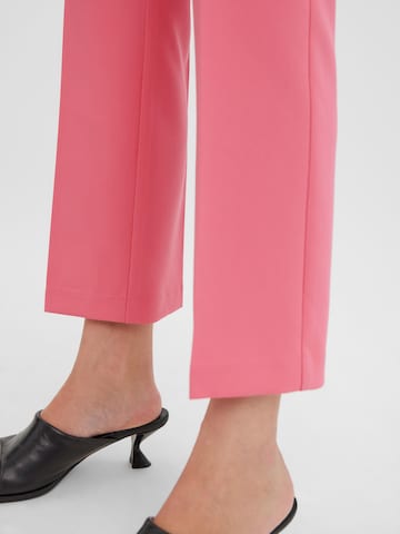 VERO MODA Regular Pleated Pants 'SANDY' in Pink