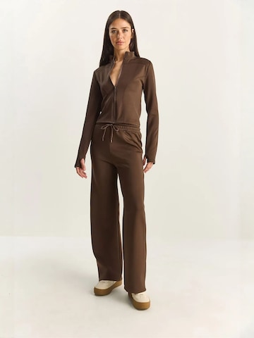 Bianco Lucci - Fato de jogging em castanho