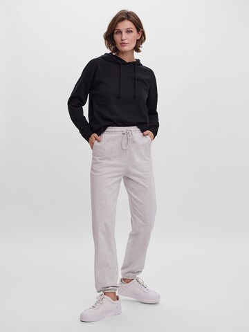 VERO MODA - Tapered Pantalón 'Octavia' en gris