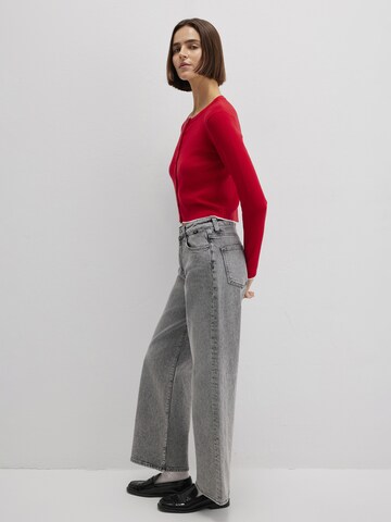 Mavi Knit Cardigan in Red