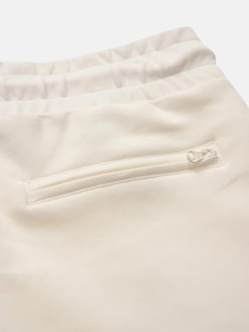 regular Pantaloni di Blauer in bianco