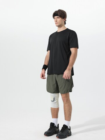 YOUTHUP Performance Shirt 'Feuchttrans' in Black