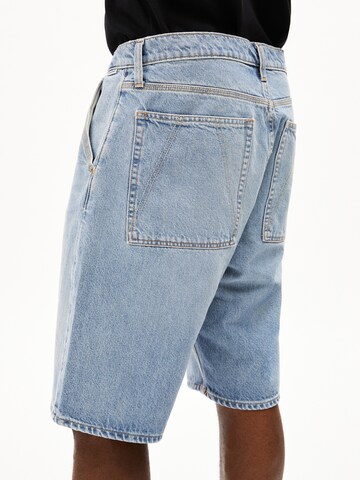 Loosefit Pantalon ARMEDANGELS en bleu