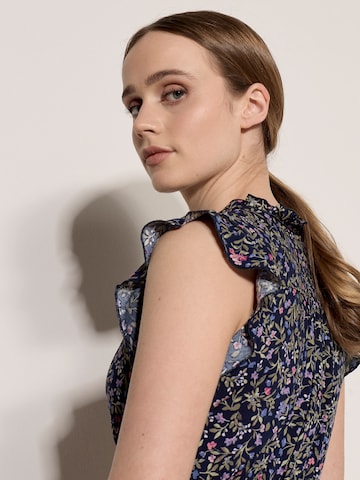 Robe Apricot en violet