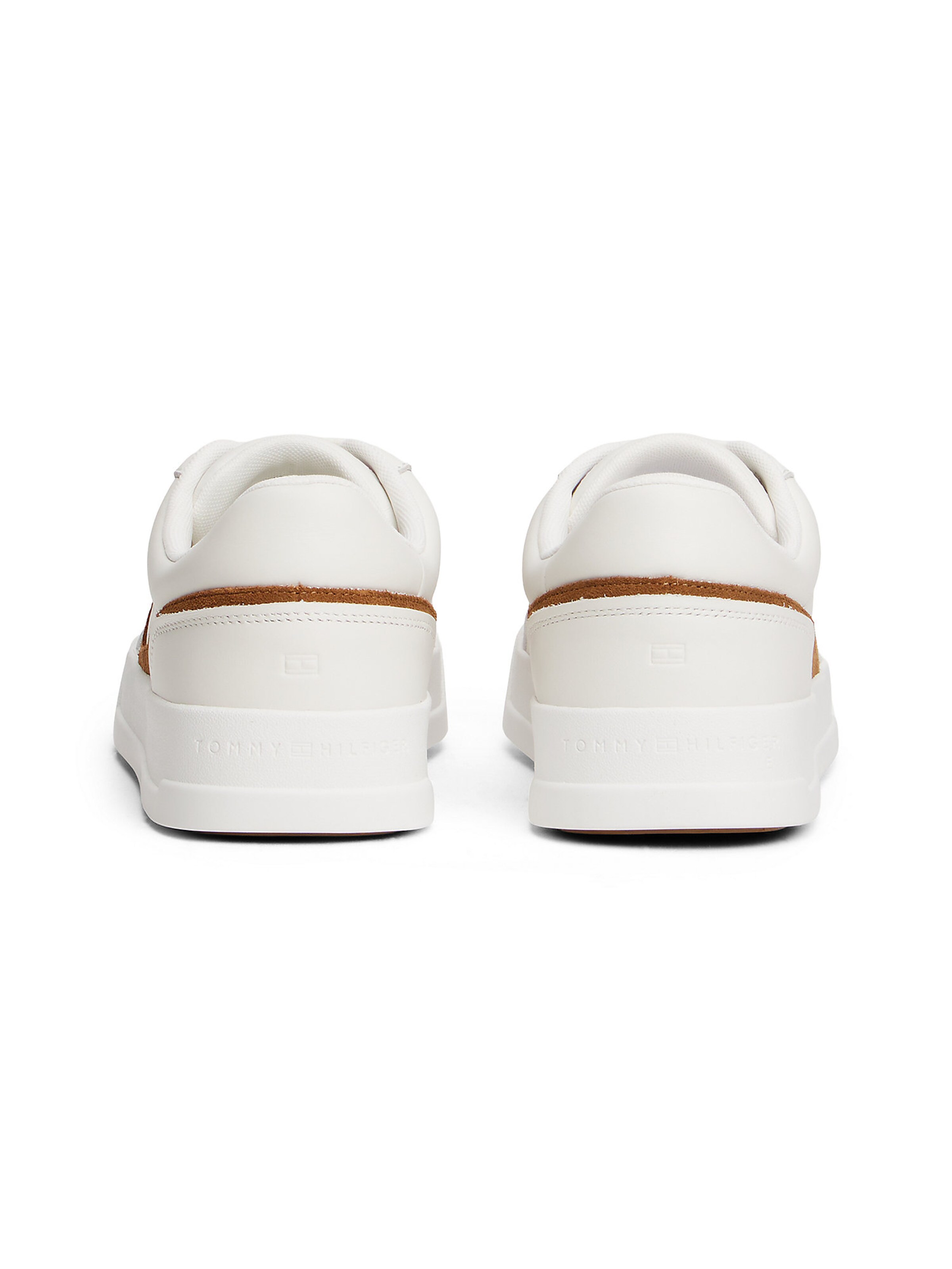 TOMMY HILFIGER Sneaker in Weiß