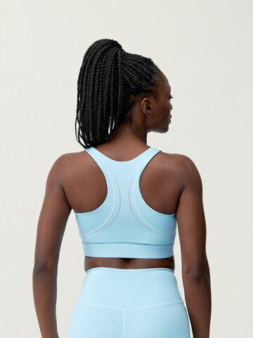 Born Living Yoga Top ' Becky ' in Blau