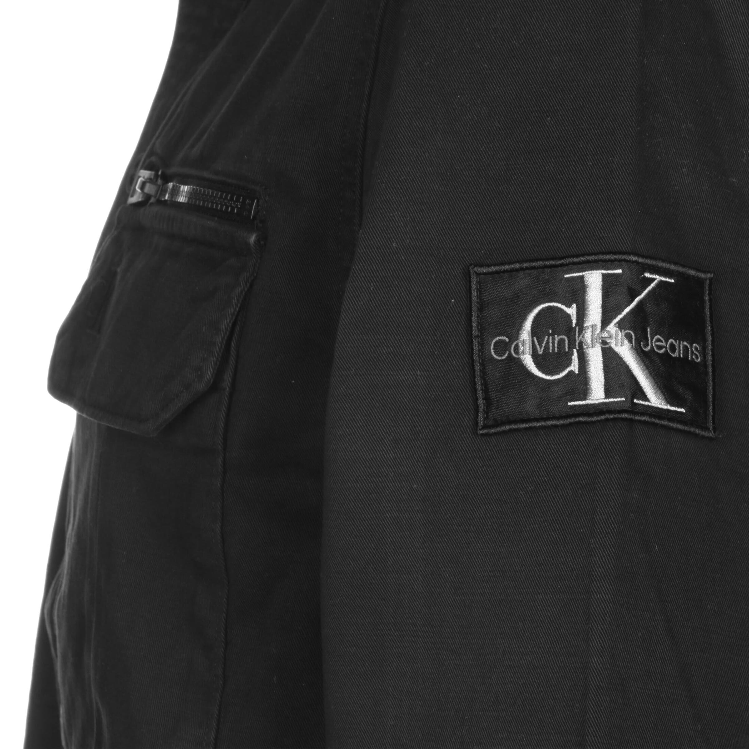 Männer Jacken Calvin Klein Jeans Jacke in Schwarz - UR29750