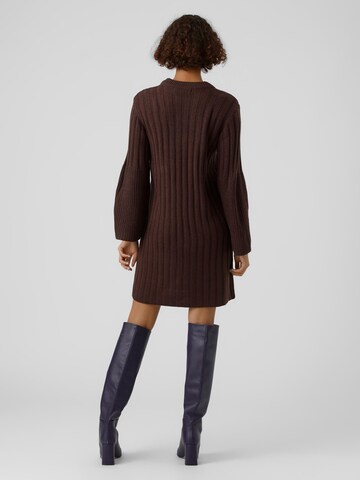 VERO MODA Knitted dress 'Layla' in Brown