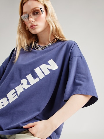TOPSHOP T-Shirt 'Berlin' in Blau