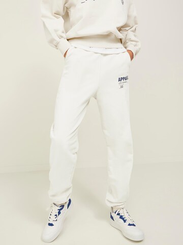 JJXX Tapered Pants 'BIANCA' in White: front