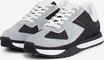 Calvin Klein Sneaker low in Schwarz