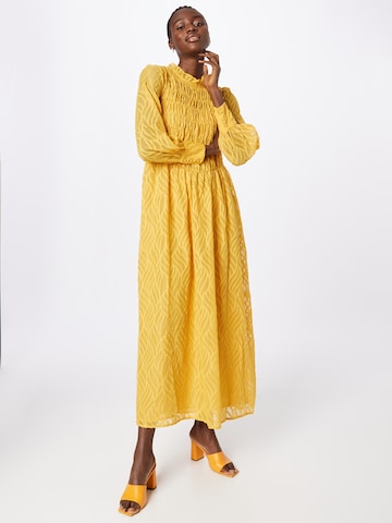 Nasty Gal - Vestido em amarelo