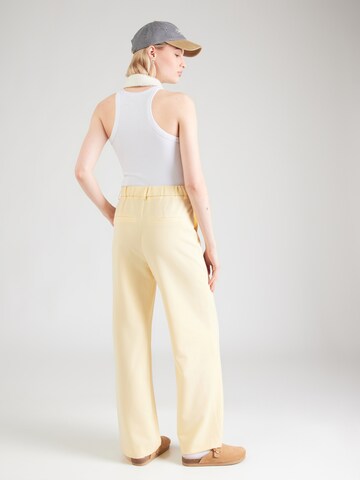 PIECES Широкий Штаны 'PCKamil' в Желтый