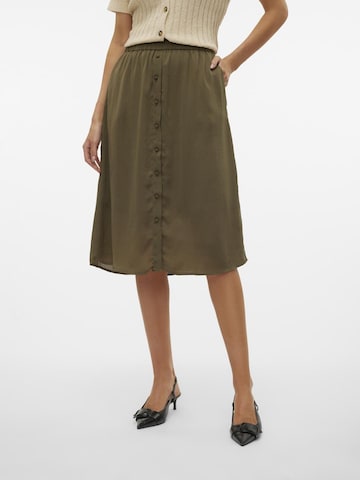 Jupe 'SUNNY' VERO MODA en vert : devant