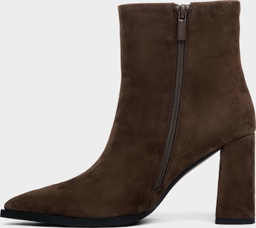 Ankle boots '5745-7' di Estro in marrone: frontale