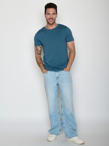 T-Shirt 'Guide Basic' GREENBOMB en bleu