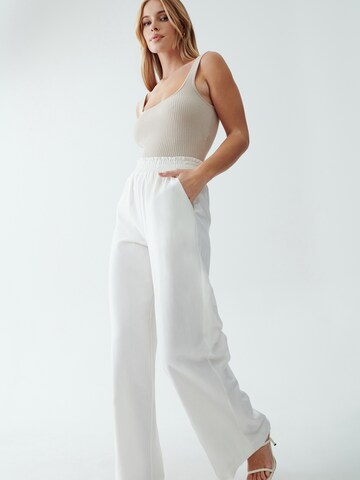 The Fated Wide leg Broek in Wit