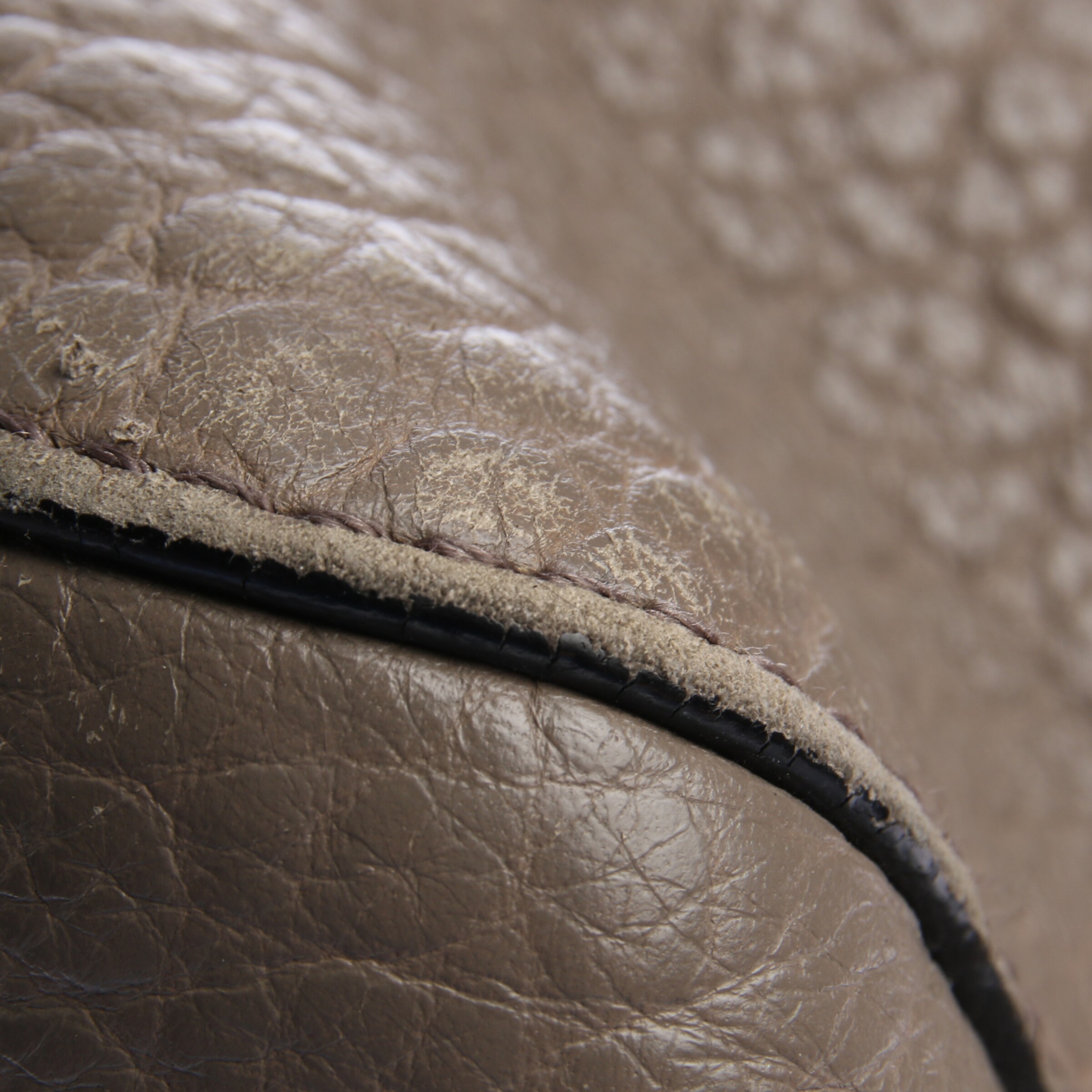 BURBERRY Bag in One size in Brown