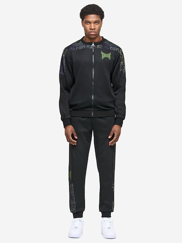 juoda Tapout Treniruočių kostiumas 'Roots Taptrack'