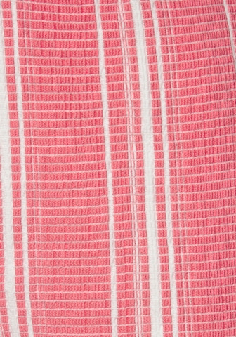 LASCANA Regular Shorts in Rot