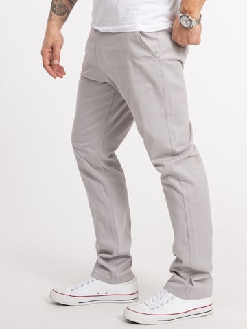 Indumentum Regular Chino Pants in Grey