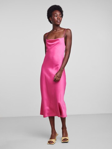 Robe Y.A.S en rose