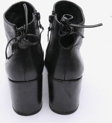 Stuart Weitzman Stiefeletten 38 in Schwarz