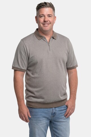 Men Plus Shirt in Bruin: voorkant